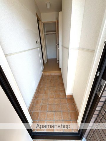 セレノ・カーサAの玄関写真