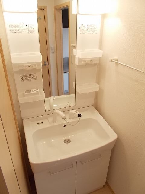 洗面設備　MODE不動産に賃貸お任せ♪栃木県全域お探し可能♪初期費用最