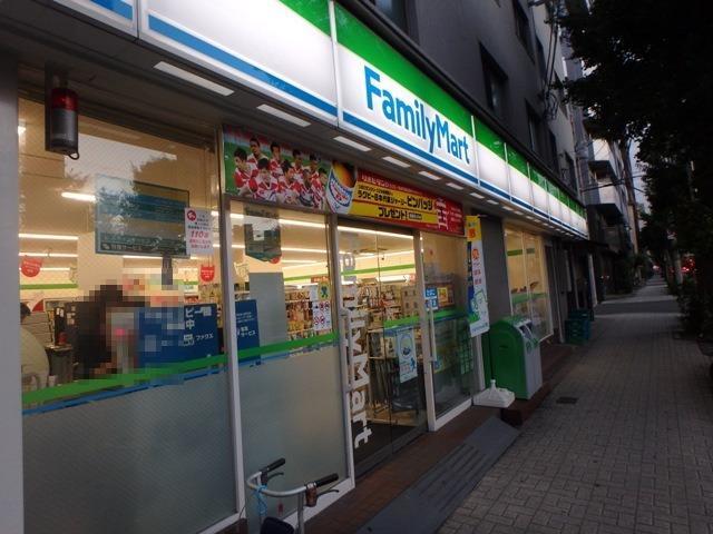コンビニ　ファミリーマート六車大淀南店（コンビニ）まで221m