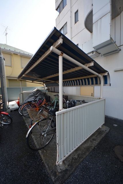 その他共有部分　★屋根付き駐輪場★