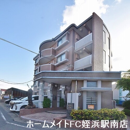 建物外観　★過ごしやすい住環境で人気♪★