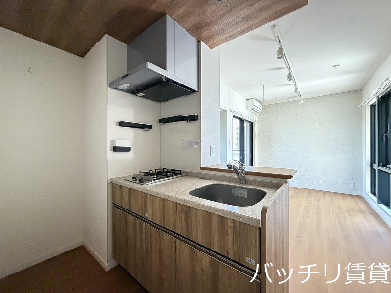 キッチン　別号室タイプのため、現況を優先いたします。