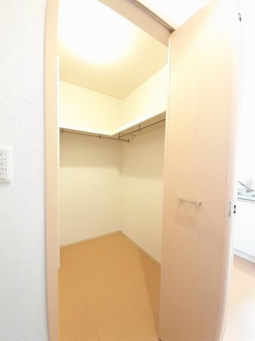 収納　ちょっとした収納スペースも充実しています