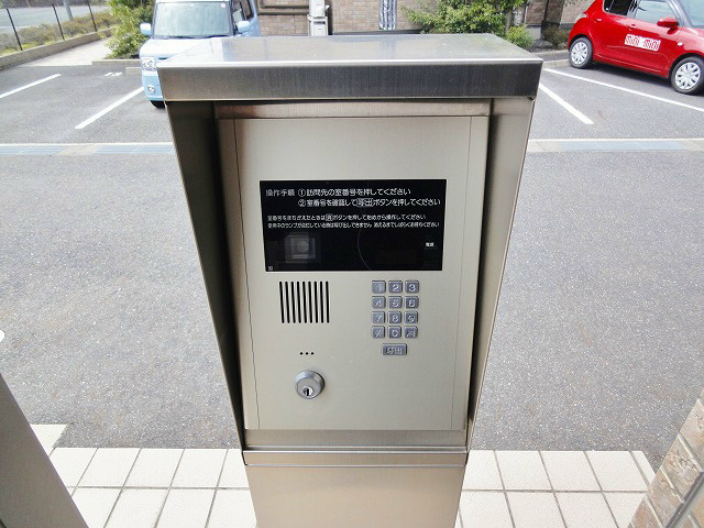 セキュリティ　オートロック付きです。