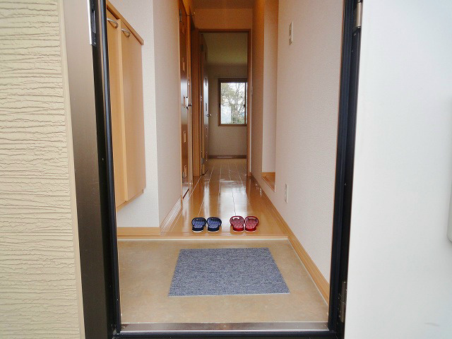 玄関　シューズBOXも付いております。