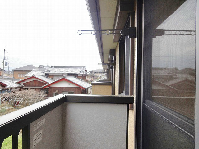 バルコニー　洗濯物も干せます。