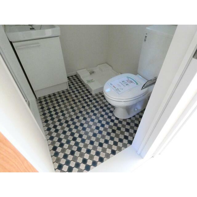 トイレ　別部屋の参考写真です。