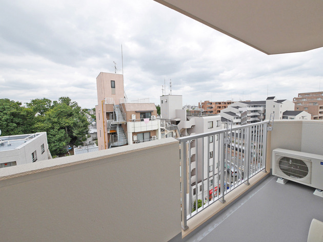 バルコニー　※７階のお部屋で撮影しています