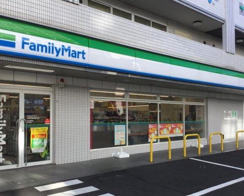 コンビニ　ファミリーマート 中野早稲田通り店（コンビニ）まで1064m