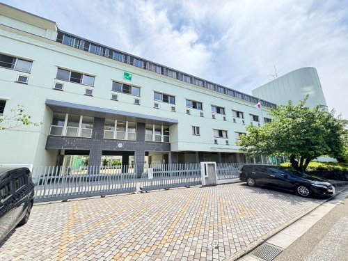 高校・高専　大阪府立岸和田高等学校（高校・高専）まで547m