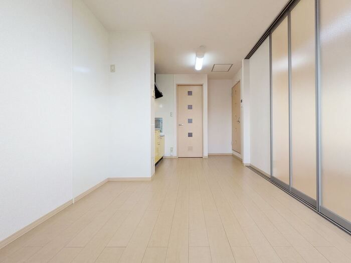 アマランスの居間写真