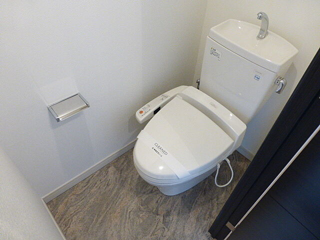 プロスペクト・グラーサ広尾のトイレ写真