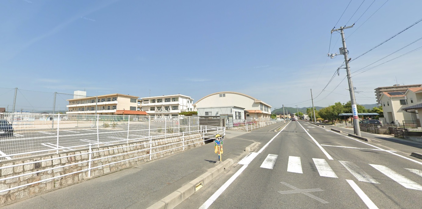 小学校　総社市立常盤小学校（小学校）まで466m
