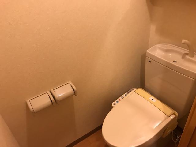 トイレ　シャワー付トイレ