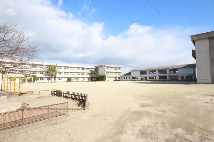 【ベレーザ角木の小学校】