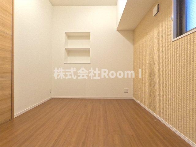 居室・リビング　個人の部屋や寝室として使える洋室です