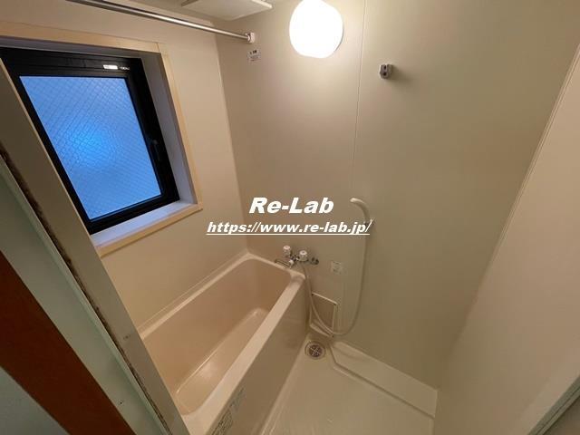 バス・シャワールーム　※参考として他のお部屋の写真