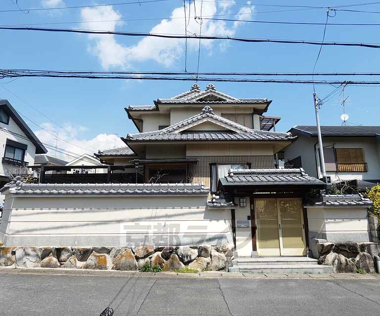 桃山町遠山貸家の建物外観