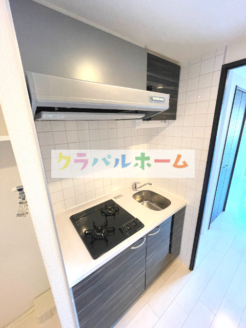 【大阪市西淀川区野里のマンションのキッチン】