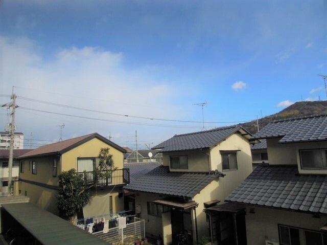 【フィネス中屋敷のバルコニー】