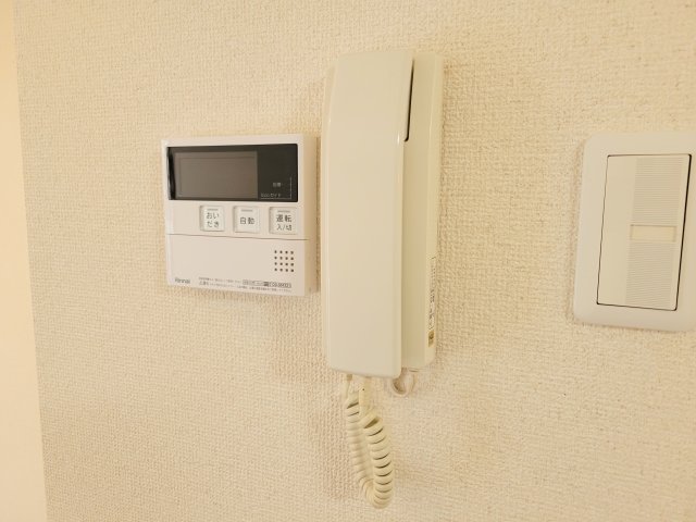 【友喜マンションのエントランス】