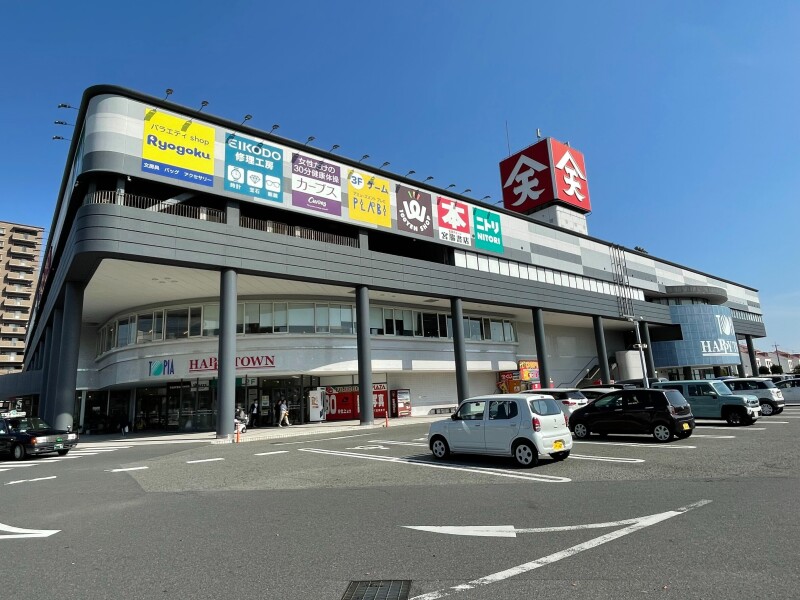 【倉敷市児島小川町のアパートのショッピングセンター】