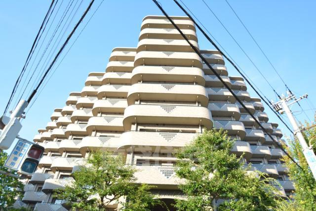 【大阪市住之江区新北島のマンションの建物外観】