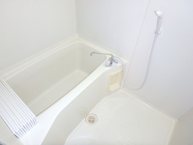 バス・シャワールーム　ゆったりバスルーム♪