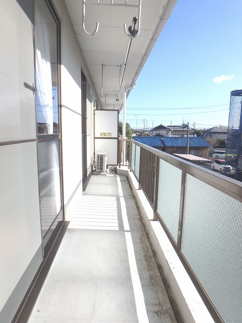 バルコニー　南東向きで日当たり良好☆