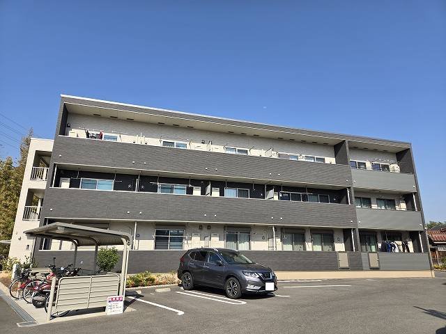 ファーストヒルズIIの外観
