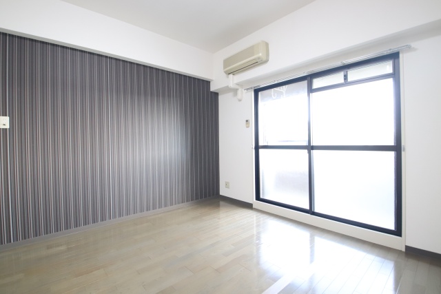 居室・リビング　※他のお部屋の参考写真です