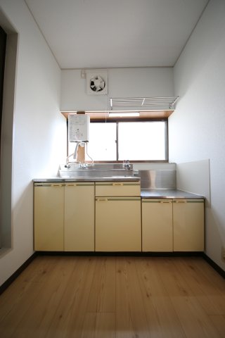 キッチン　ガスコンロ設置可能♪