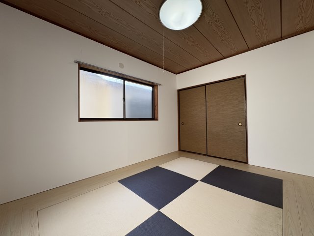 居室・リビング　オシャレなモダン畳を採用♪