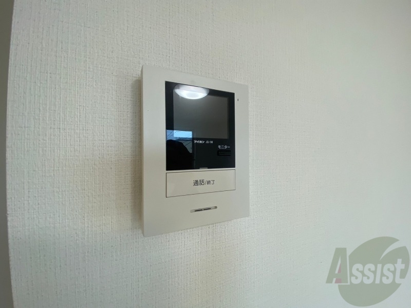 その他設備　ＴＶモニター付インターホンです。来客者の顔が見えるので安心！