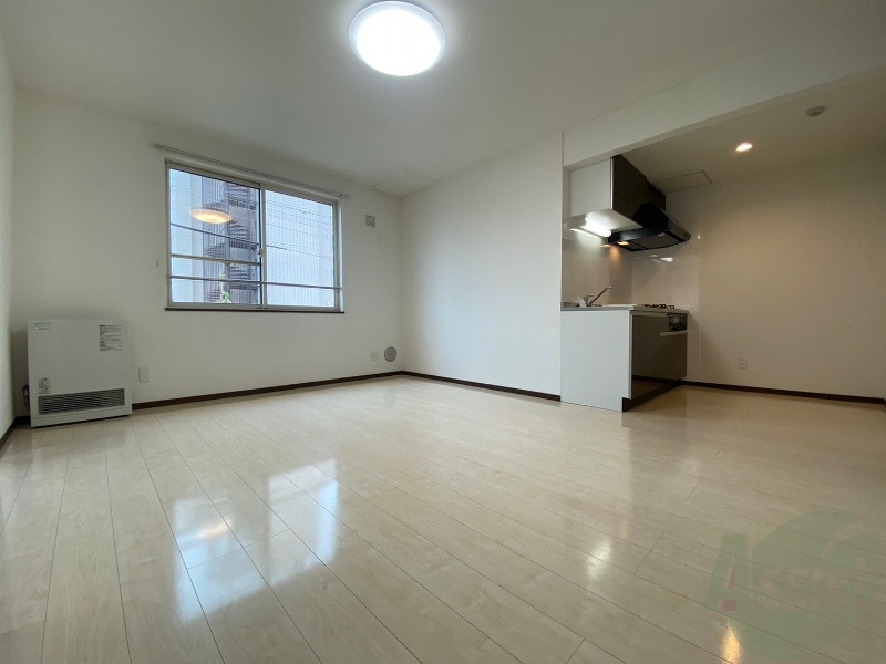 居室・リビング　広くてキレイなお部屋が広がっていて、充実した生活が送れそう。