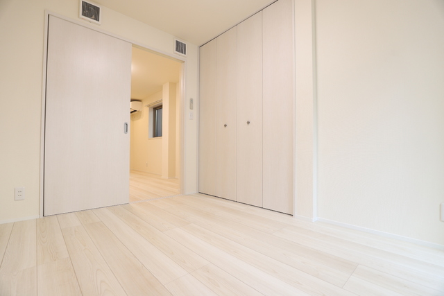 その他部屋・スペース　★洋室５．３帖・南向きのお部屋★