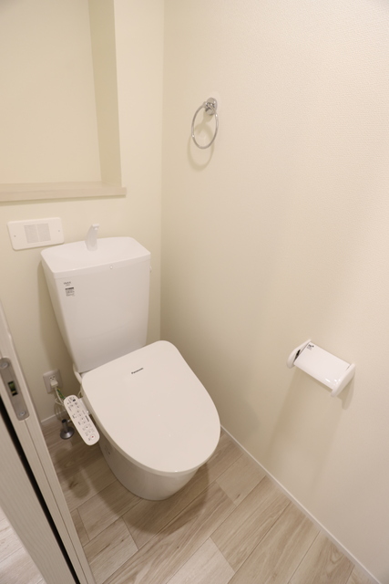 トイレ　★温水洗浄便座付きトイレ★