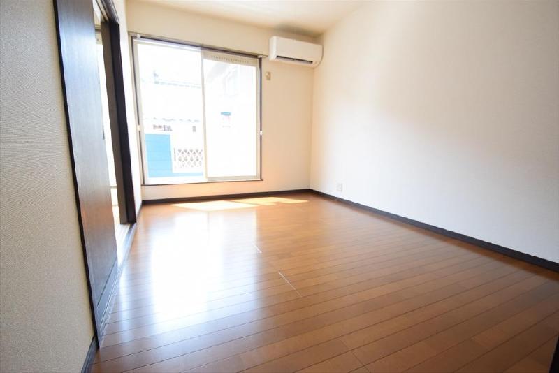 居室・リビング　居室