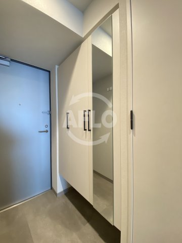 玄関　アーバネックス本町II　玄関