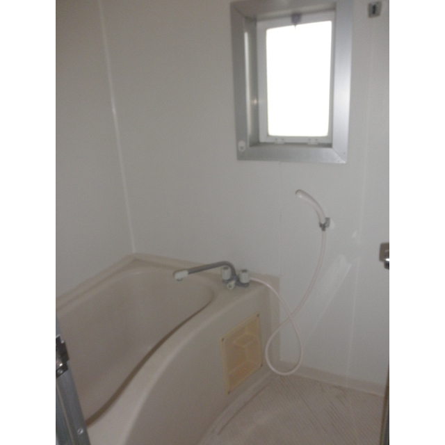 バス・シャワールーム　写真は他室使用