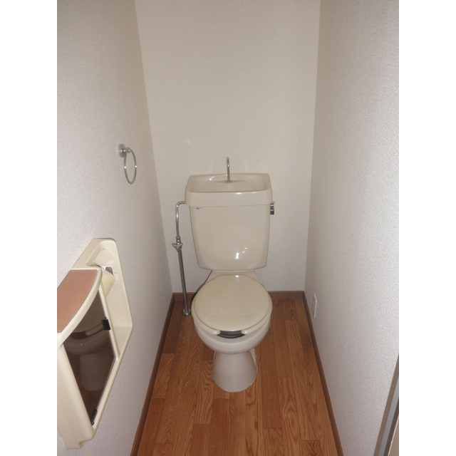 トイレ　写真は他室使用