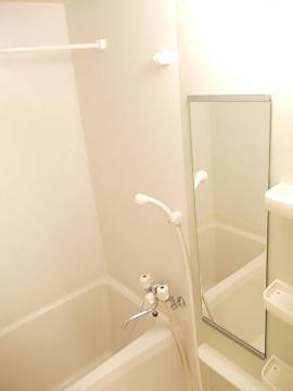 バス・シャワールーム　乾燥機能付きバス（イメージ）