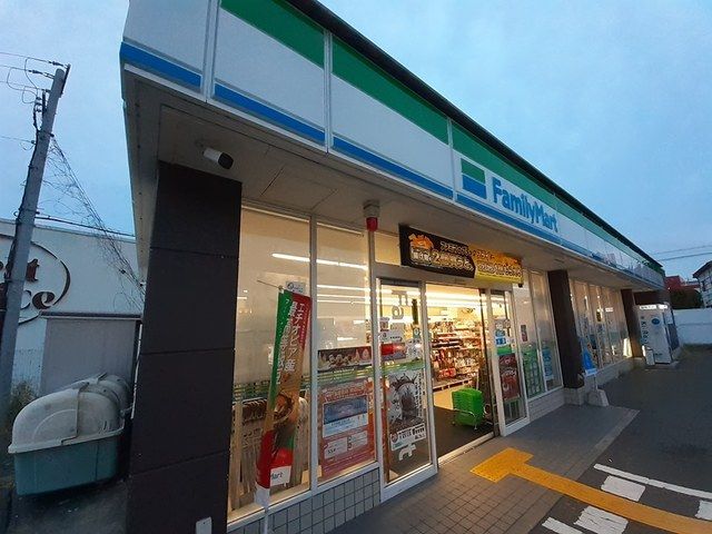 コンビニ　FM羽曳野しまだ病院前店様（コンビニ）まで921m