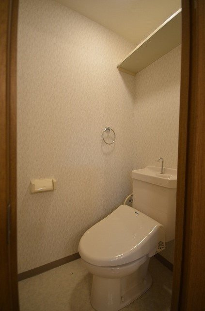 トイレ　別号室の写真です