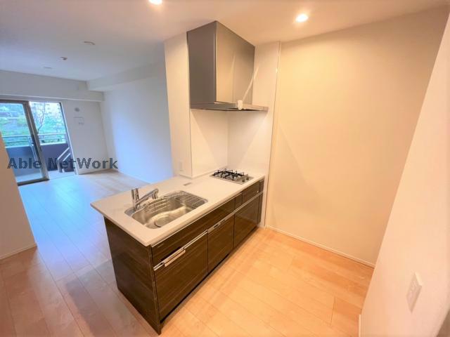 キッチン　同型タイプ　現況優先