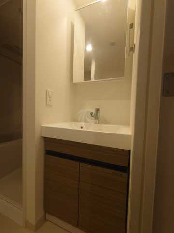 洗面設備　同タイプ。参考写真。