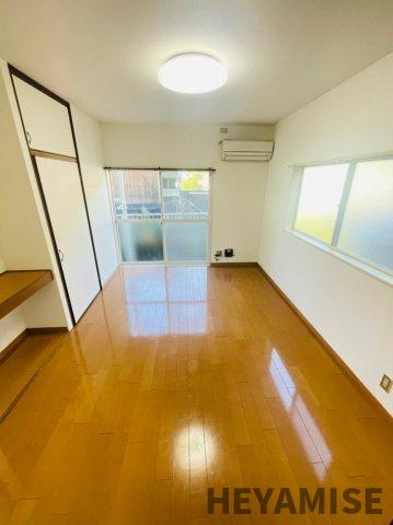 居室・リビング　※別号室の参考写真です※