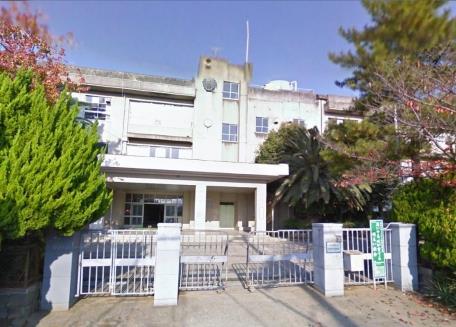 中学校　泉佐野市立佐野中学校（中学校）まで1900m