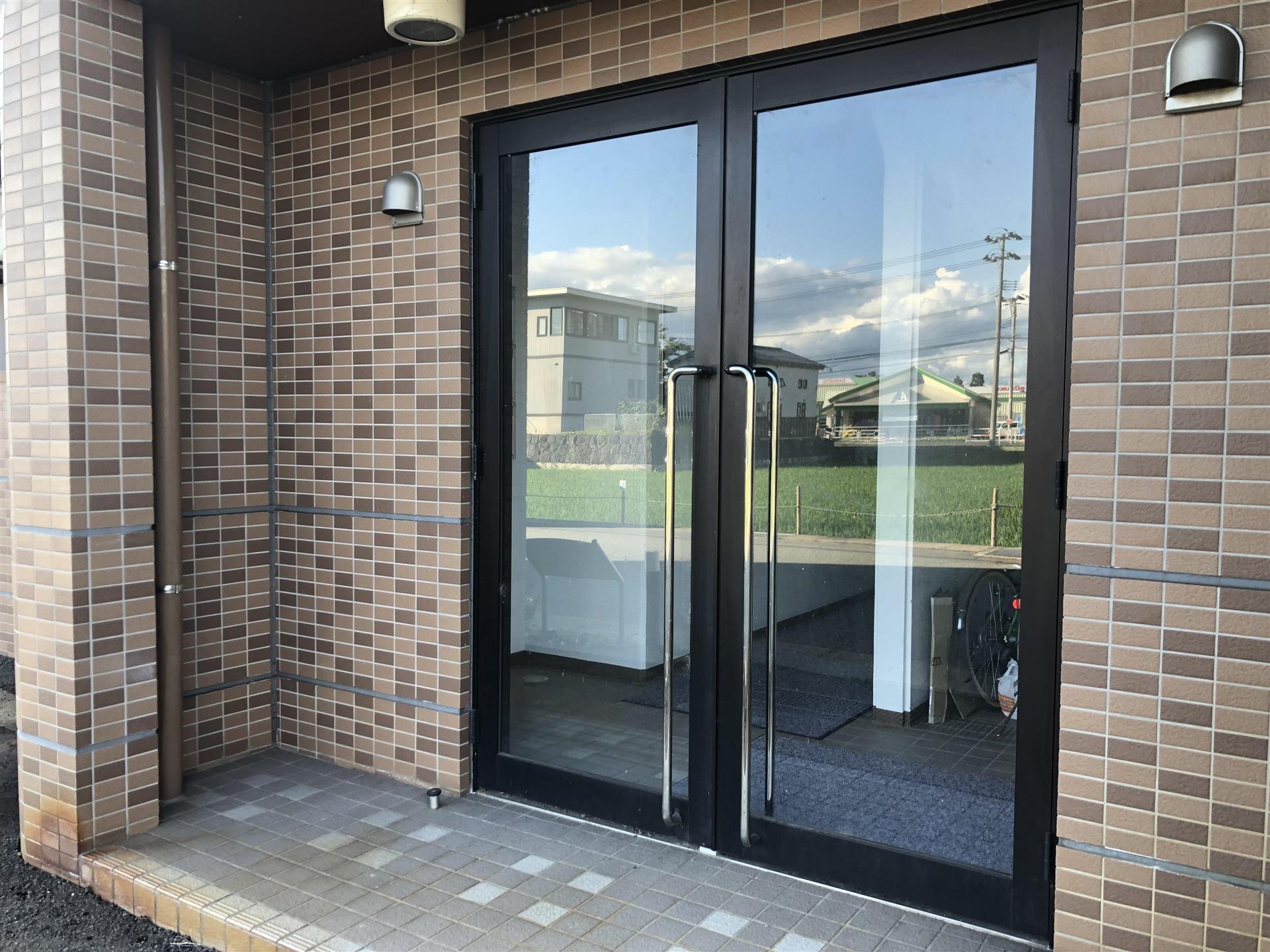 エントランス　エントランス！