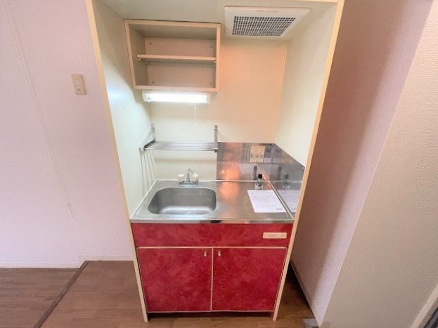 キッチン　キッチンは1口ガスコンロ持込タイプ。